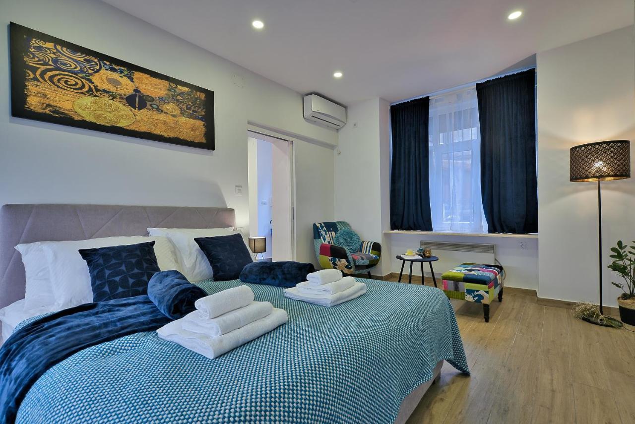 Aurea City Center Apartment Zagabria Esterno foto