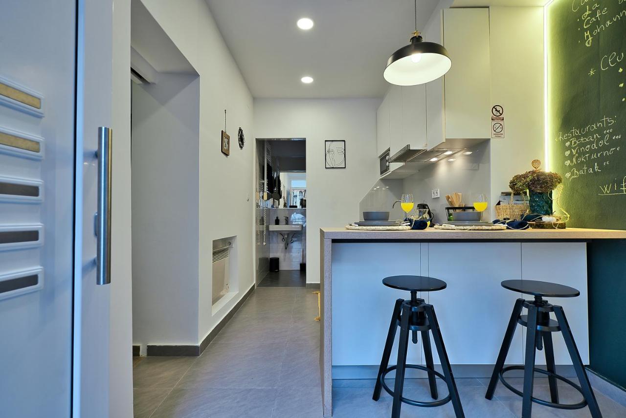 Aurea City Center Apartment Zagabria Esterno foto